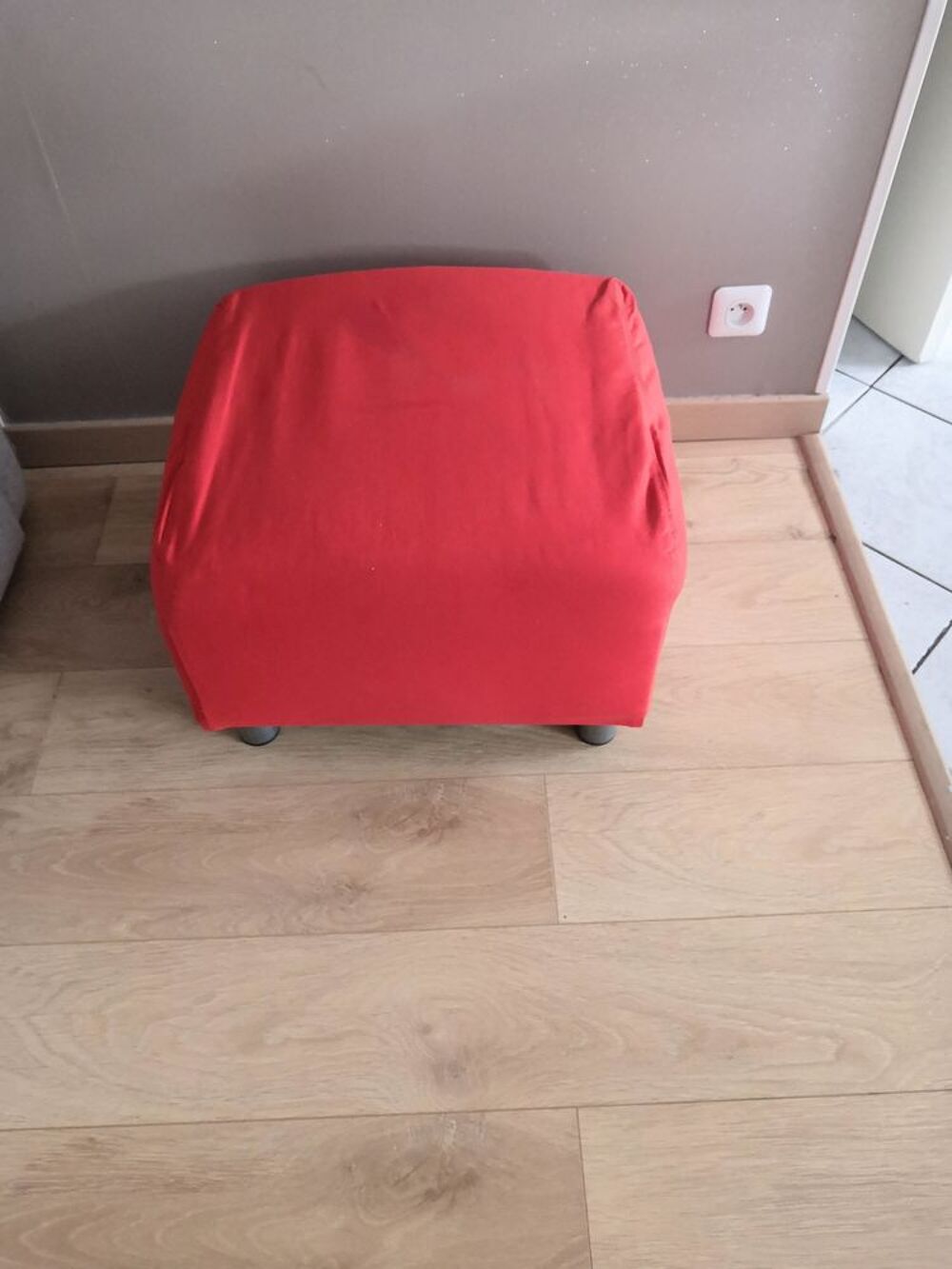 Pouf rouge Ikea Meubles