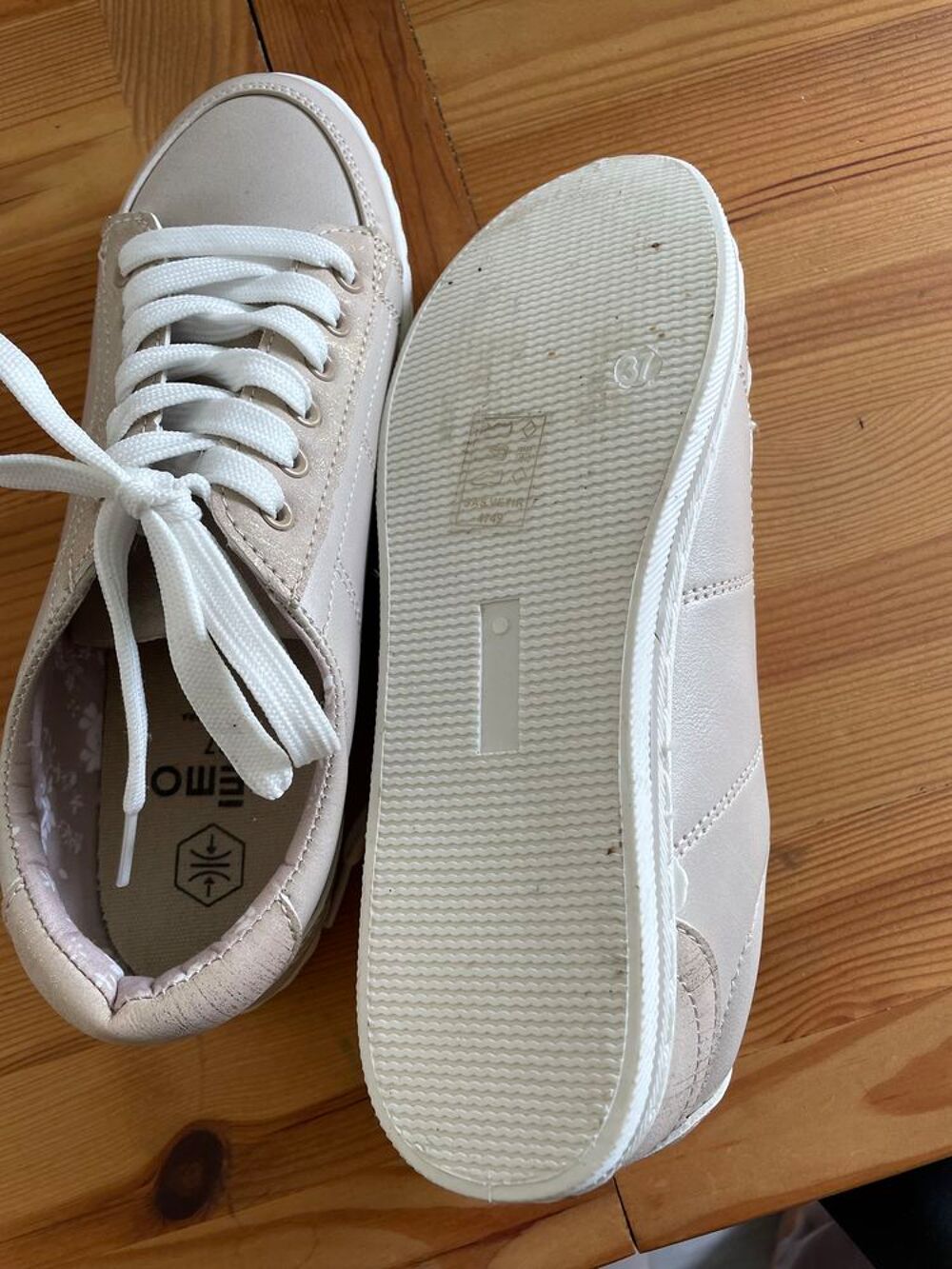 Basket femme taille 37 neuve Chaussures