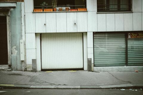  Parking / Garage  louer 3 m
