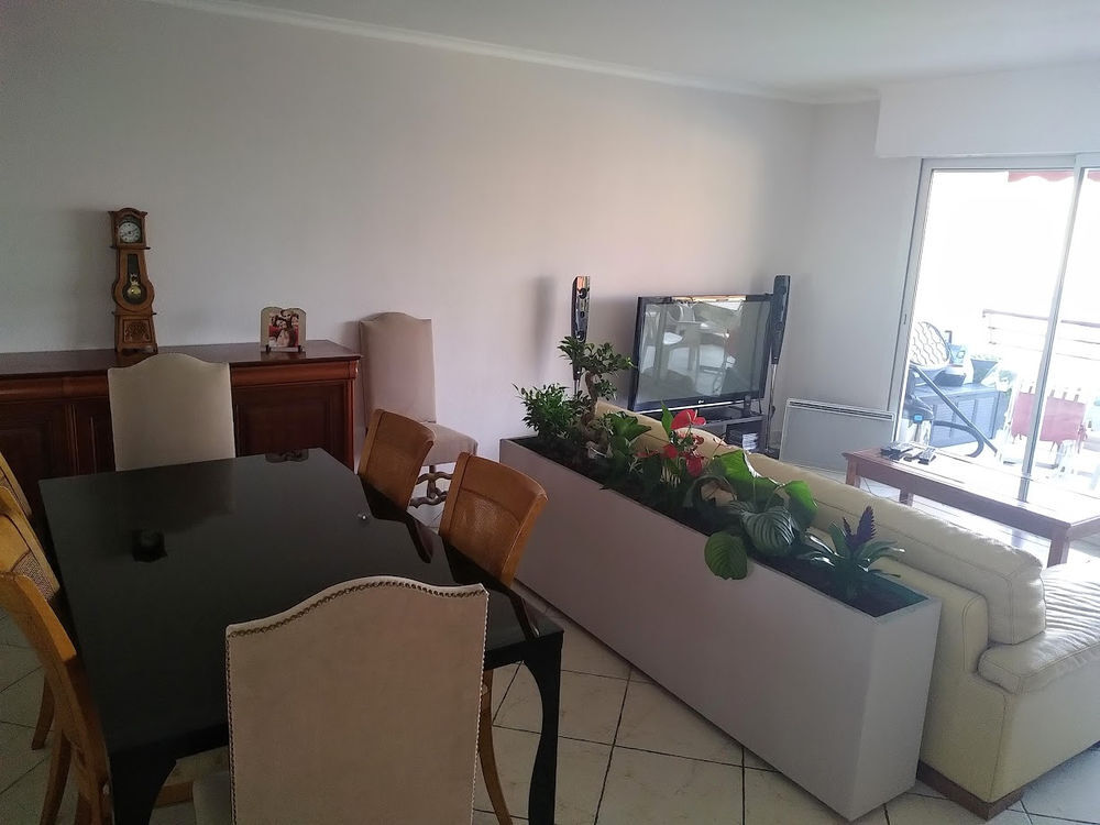 Appartement 3 pièces 80 m² · à Fréjus · 80 m² · 399 000 €