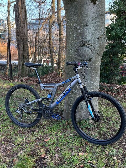 Giant XcX (M) 380 Paris 15 (75)