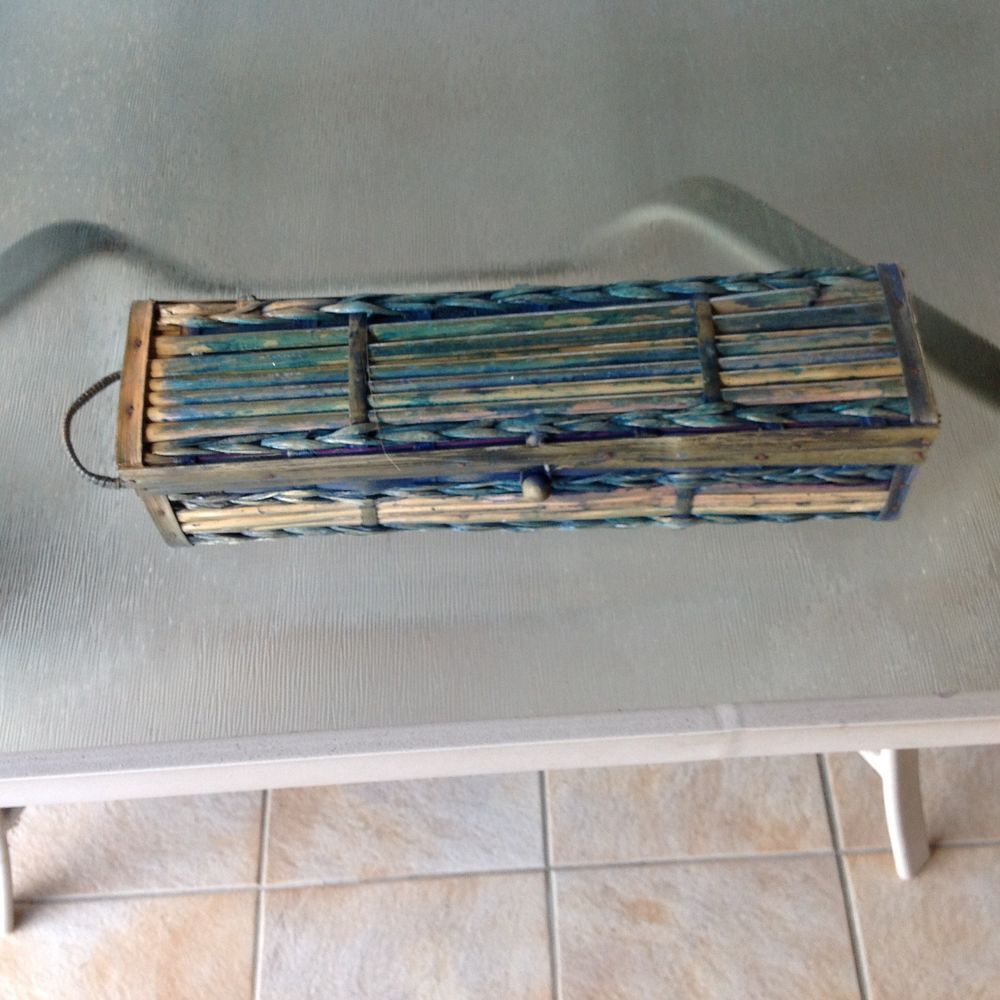 bo&icirc;te en osier pour bouteille de vin Décoration