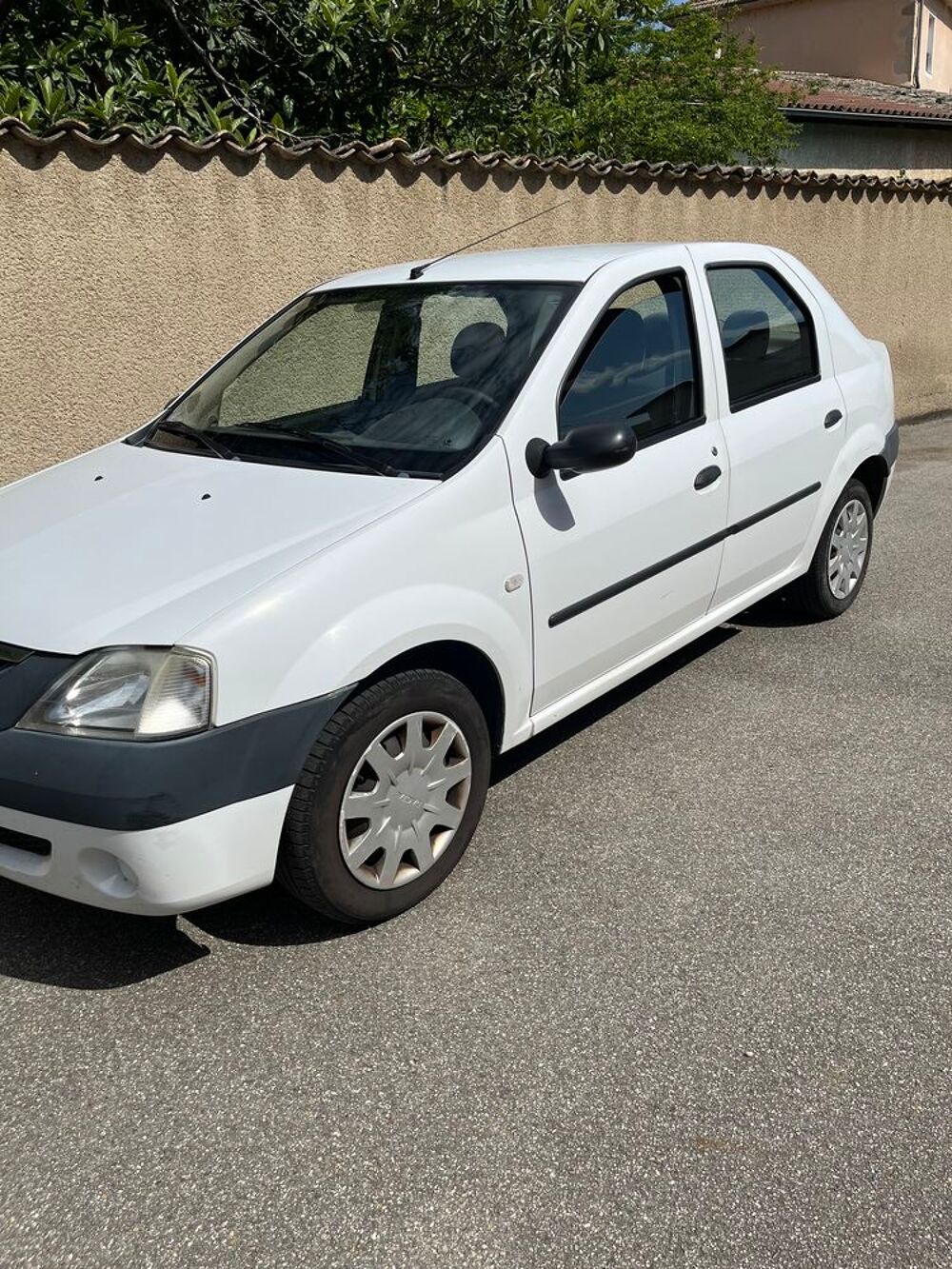 Logan 1.5 dCi 70 Ambiance 2006 occasion 69420 Ampuis