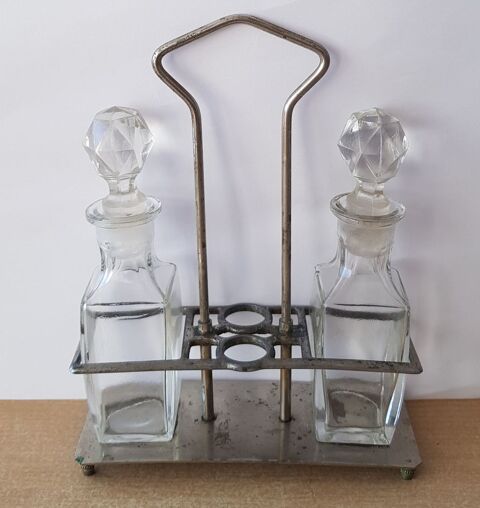 serviteur huile et vinaigre vintage 1900 
déco décoration 
8 Carnon Plage (34)