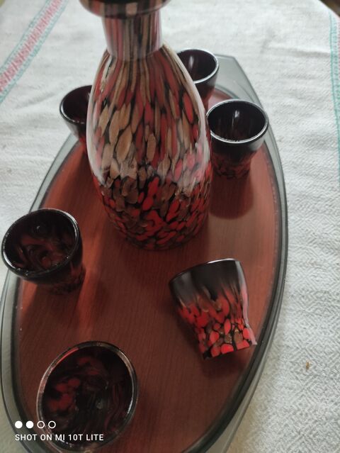 SERVICE A LIQUEUR  DECORS Paris 18 (75)