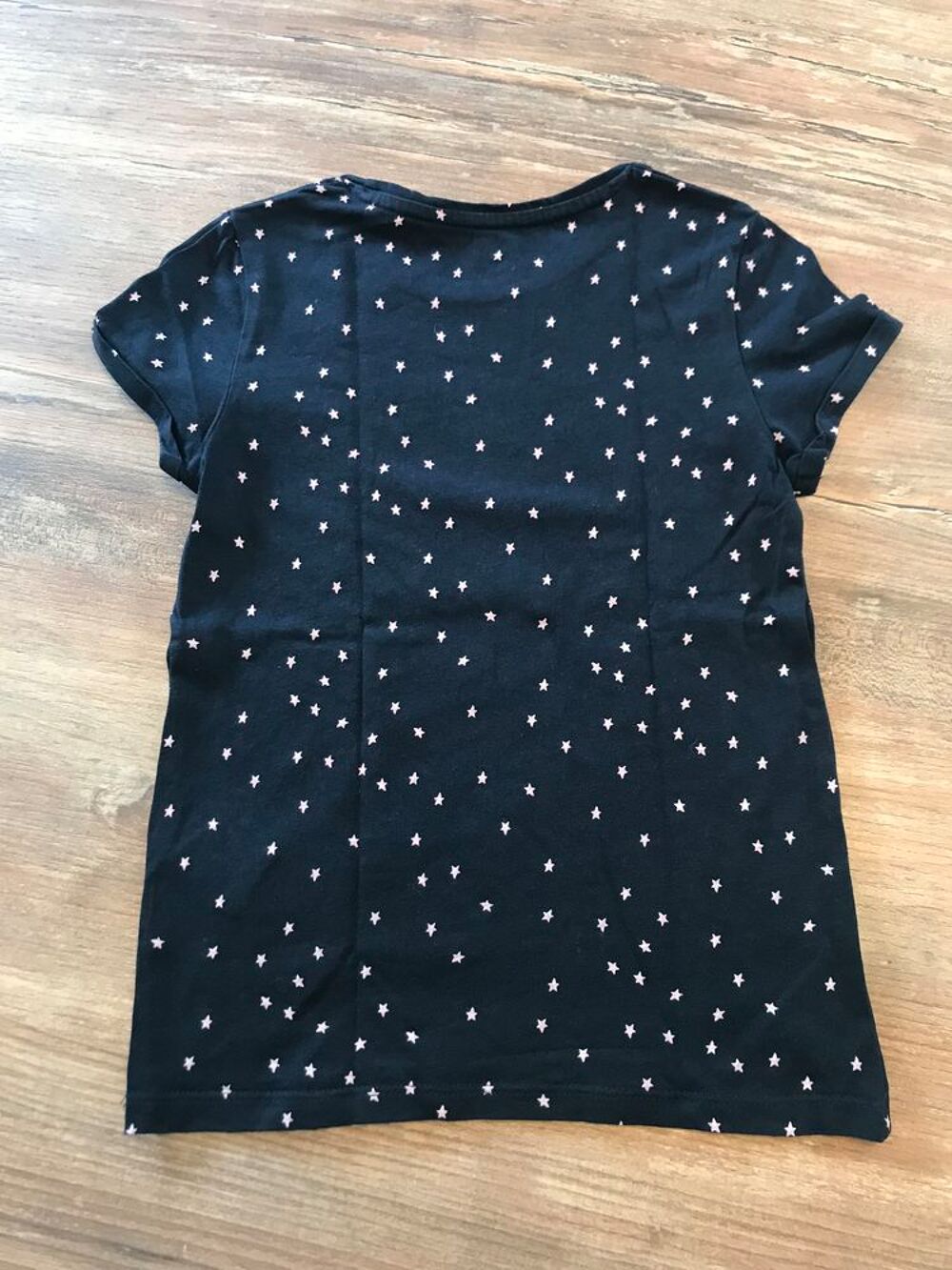 Tee shirt enfant fille motif &eacute;toiles " Kiabi " V�tements enfants
