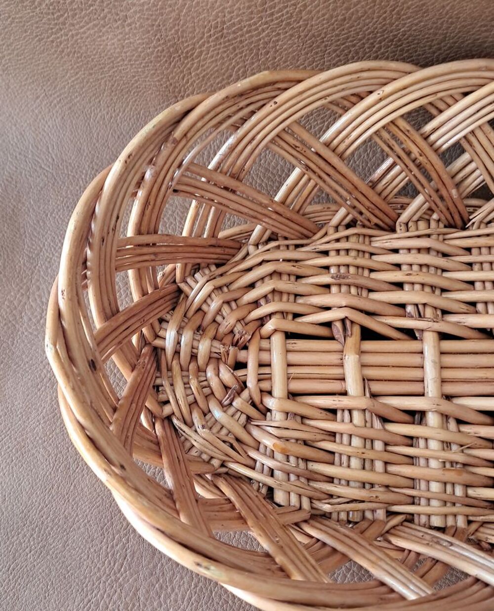 panier &agrave; pain pani&egrave;re corbeille en osier vernis 
Cuisine
