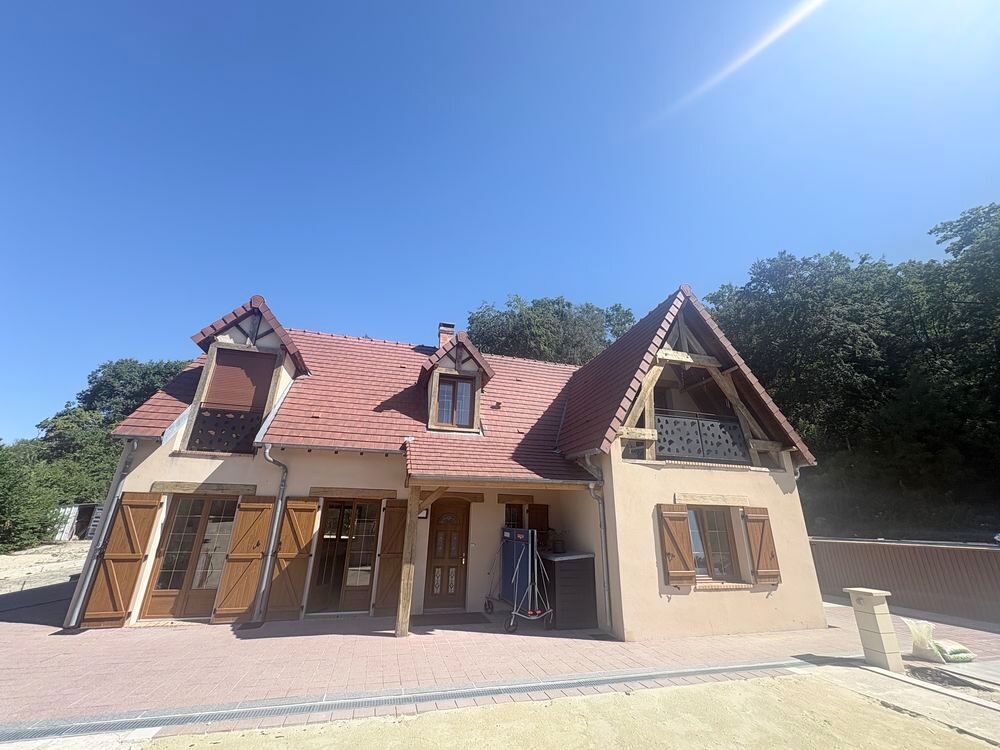 Maison 6 pièces 138 m² · à Bonneuil-en-Valois · 138 m² · 365 000 €