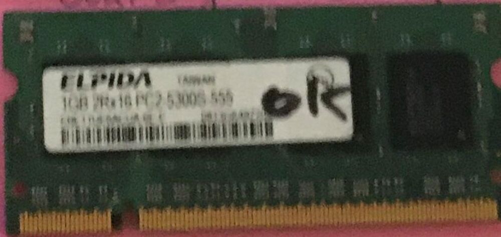 ram elpida 1GB 2Rx16v PC2 5300S 555 Matériel informatique