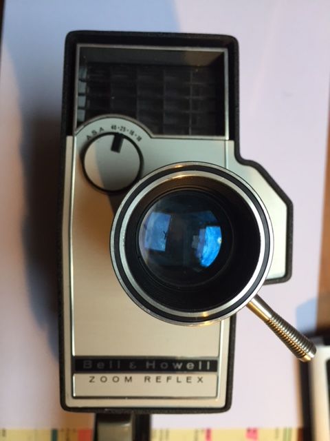 CAMERA BELL HOWELL   manuelle. 0 Étampes (91)