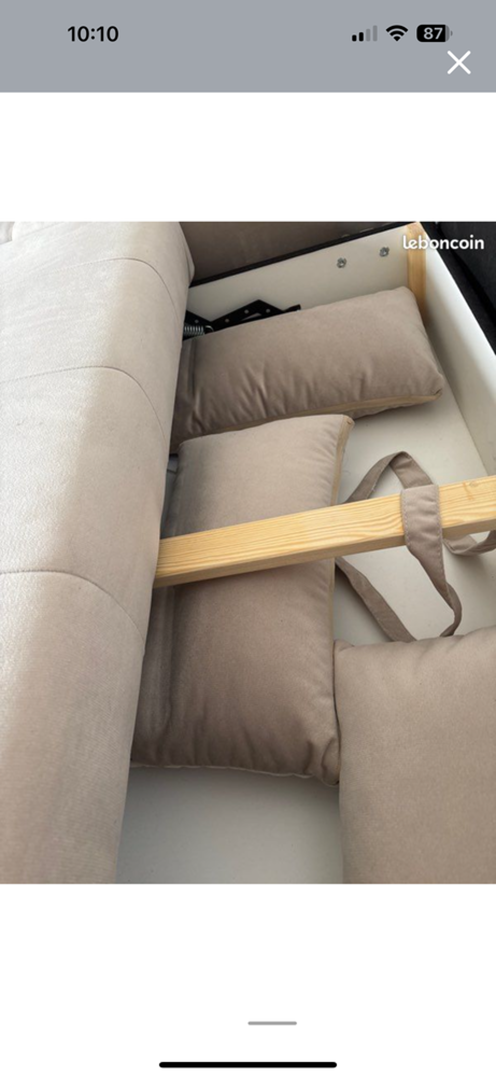 Canap&eacute; d'angle en velours taupe convertible et r&eacute;versible Meubles