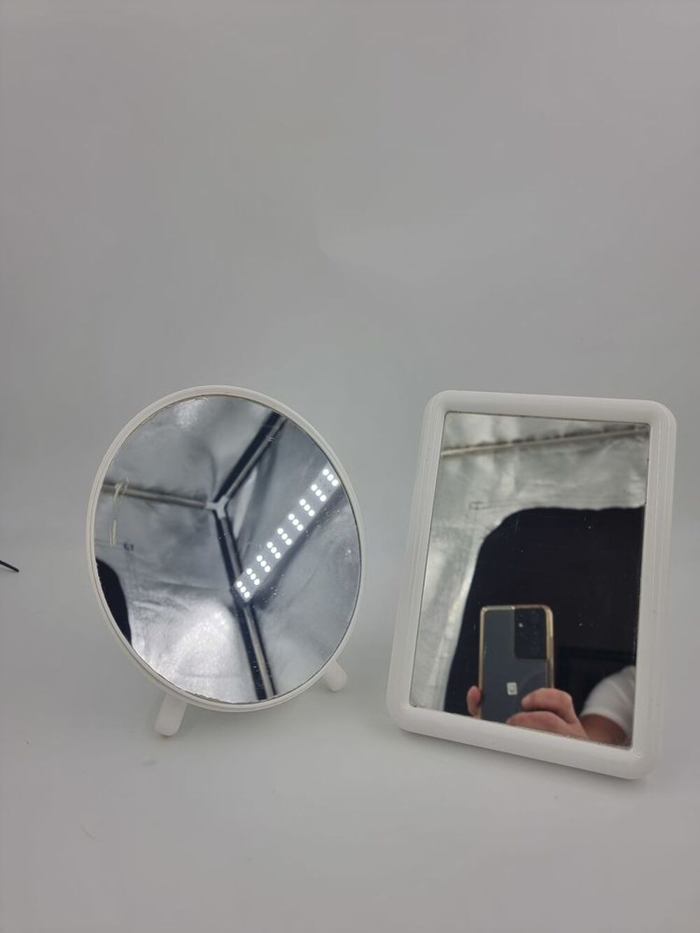 Lot de 2 miroirs sur pied Vêtements