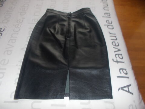 jupe cuir agneau 60 Martignas-sur-Jalle (33)