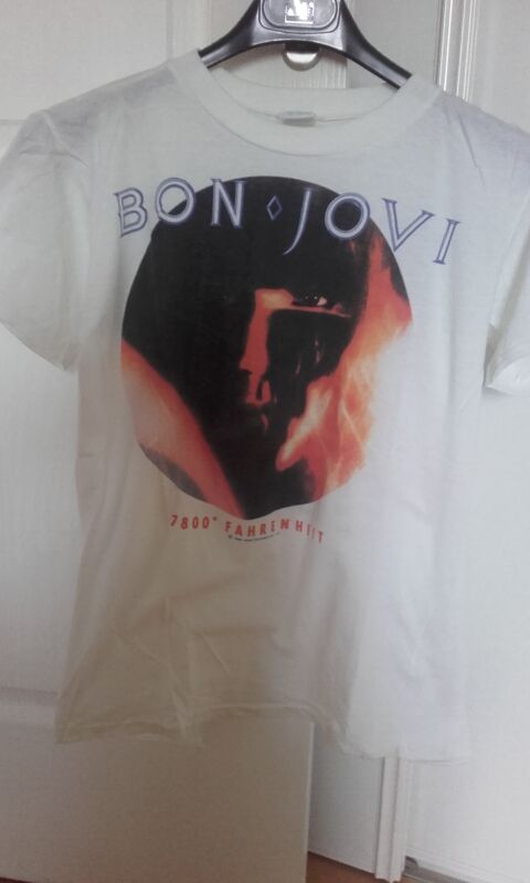 T-Shirt : Bon Jovi - 7800� Fahrenheit - Europe 1985 - Taille 250 Angers (49)