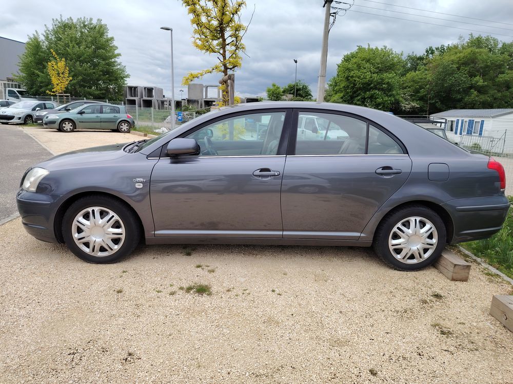 Avensis MC 177 D-4D Clean Power 2008 occasion 07100 Annonay