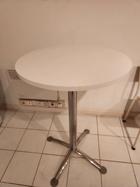 TABLE RONDE HAUTE TRES BON ETAT 80 Toulouse (31)