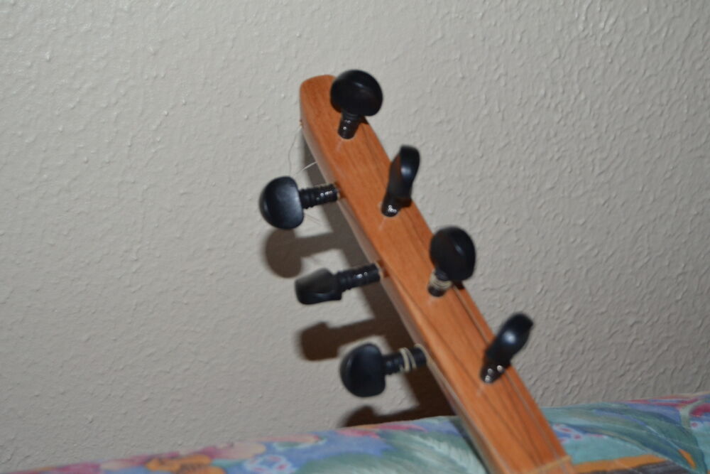 Cura Saz Baglama &agrave; cou court 7 cordes Instruments de musique