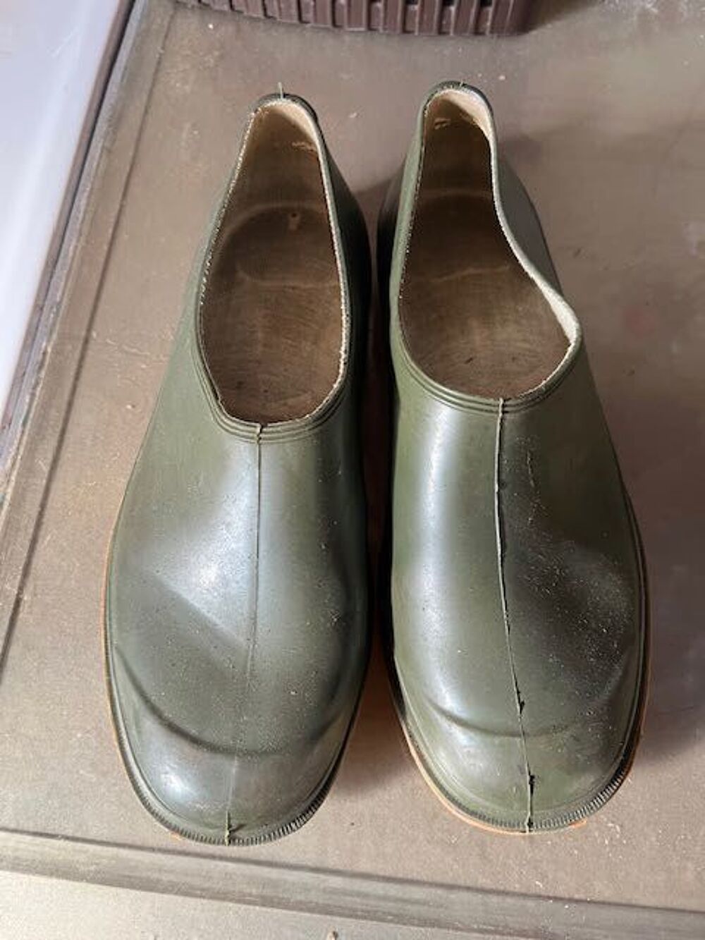   CHAUSSURES DE JARDIN EN CAOUTCHOUC 