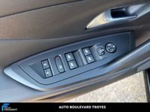 308 Hybrid 136 e-DCS6 Allure 2025 occasion 10600 Barberey-Saint-Sulpice