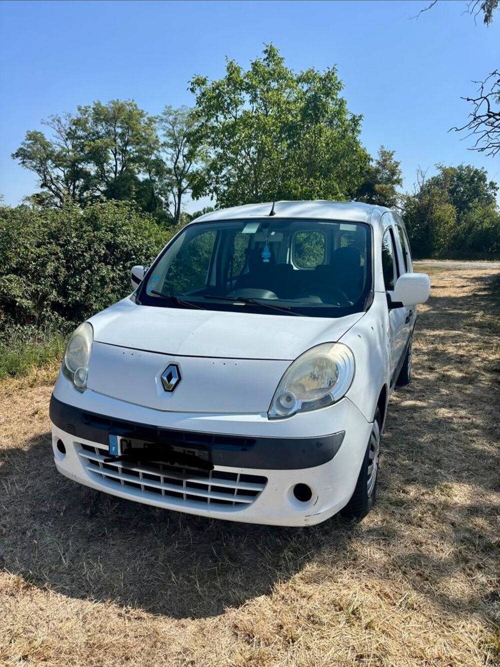Kangoo 1,6 i - 105 cv 2012 occasion 03210 Souvigny