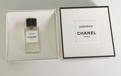 miniature CHANEL GARDENIA  les exclusifs de CHANEL EDP 4 ml 25 Angers (49)