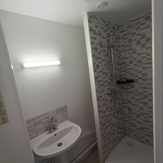  Appartement à louer 1 pièce 35 m²
