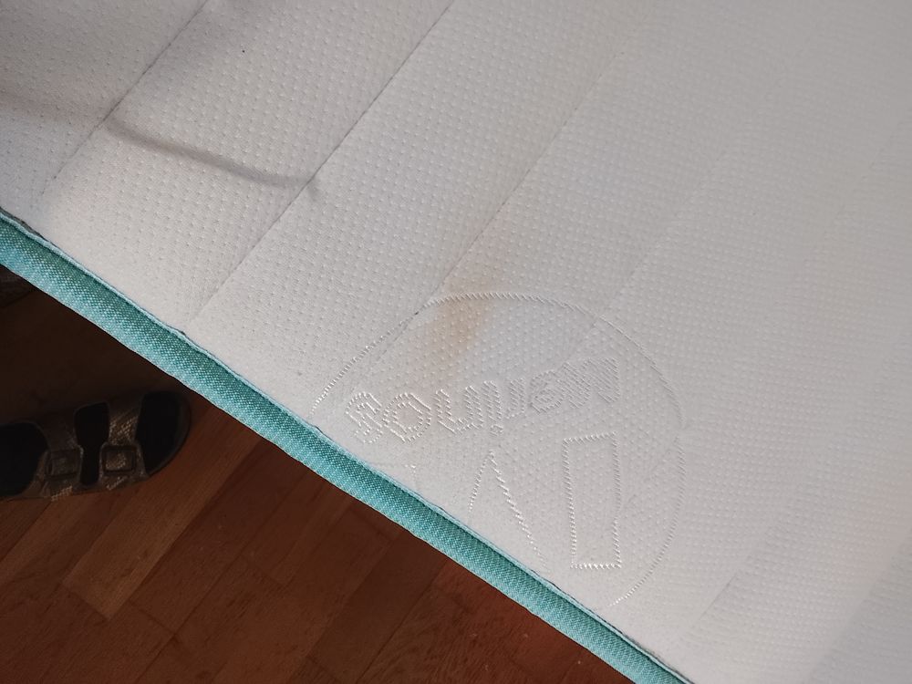 Lit 1 personne/tiroirs+ sommiers &agrave; lattes + matelas M&eacute;rinos Meubles