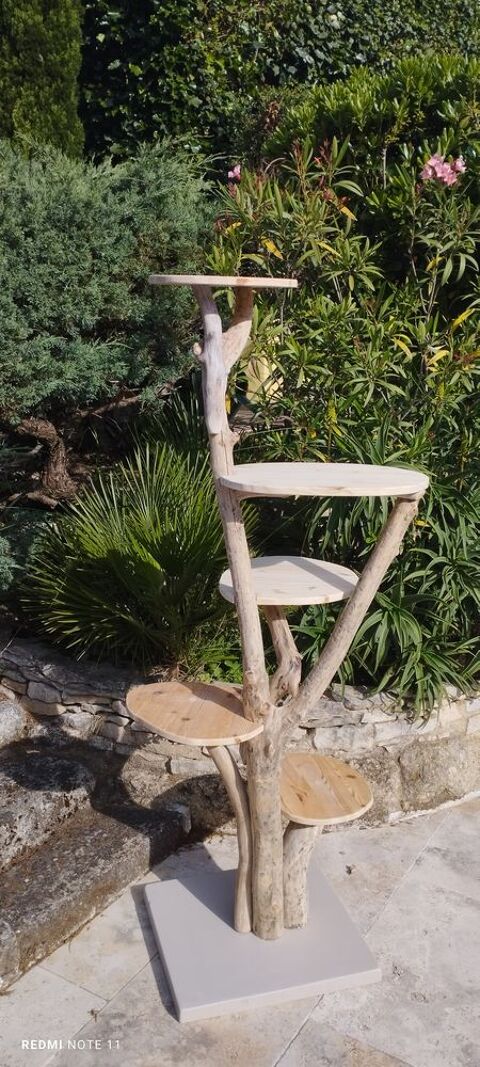 Arbre à chat bois flotté de mer. 120 Boissières (30)