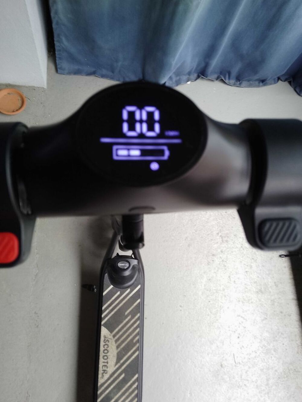 Trotinette &eacute;lectrique enfant Sports