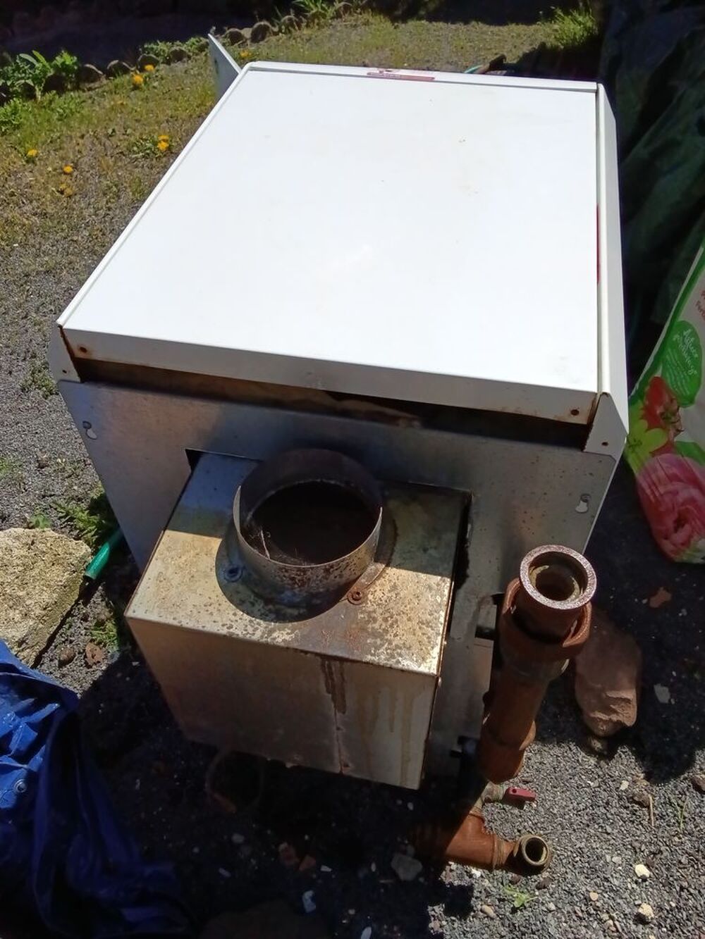 Chaudi&egrave;re m&eacute;tal avec sortie fum&eacute;e Bricolage