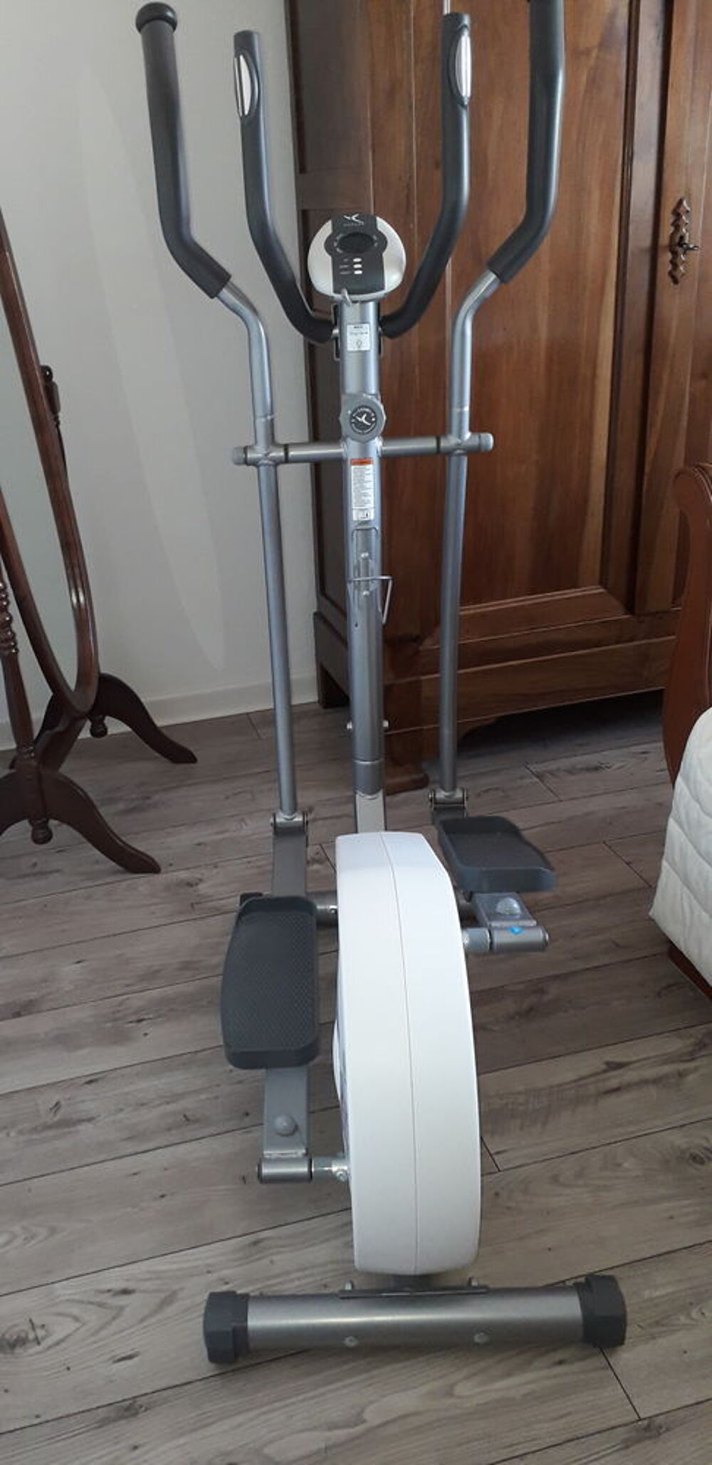 VELO D APPARTEMENT Vélos