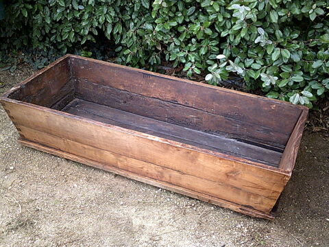 auge en bois ancienne  145 Taillades (84)