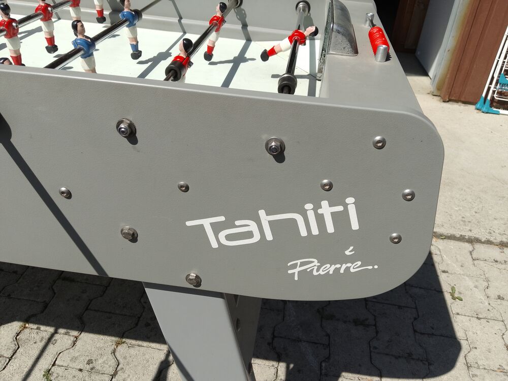 Baby-foot Ren&eacute; Pierre Tahiti ? ext&eacute;rieur ? Tr&egrave;s bon &eacute;tat Jeux / jouets