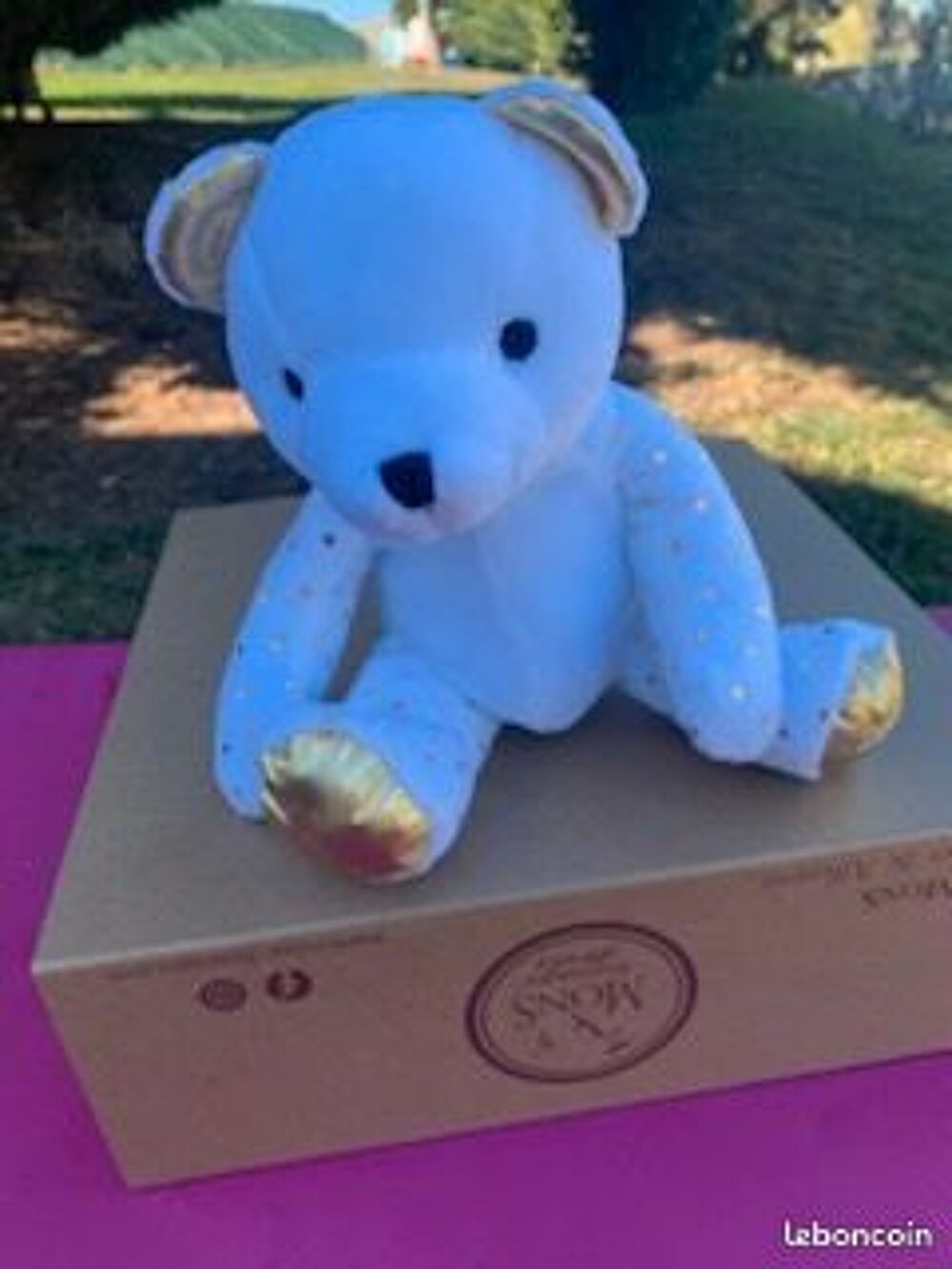 PETIT OURS BLANC DORE NEUF Jeux / jouets