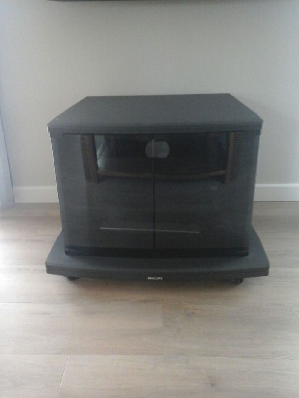 meuble TV sur roulettes Meubles