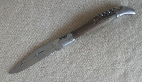 Couteau Laguiole avec tire-bouchon 89 La Courneuve (93)