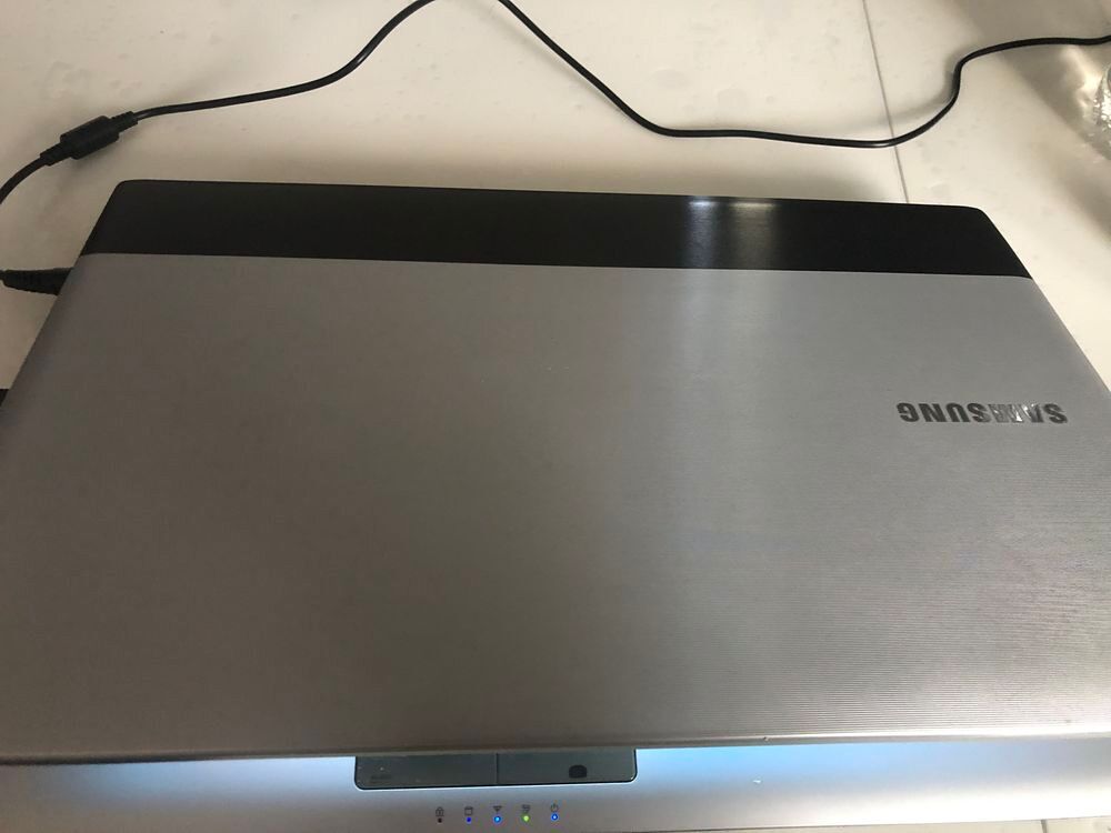 Portable Samsung Mod&egrave;le RV415 Matériel informatique