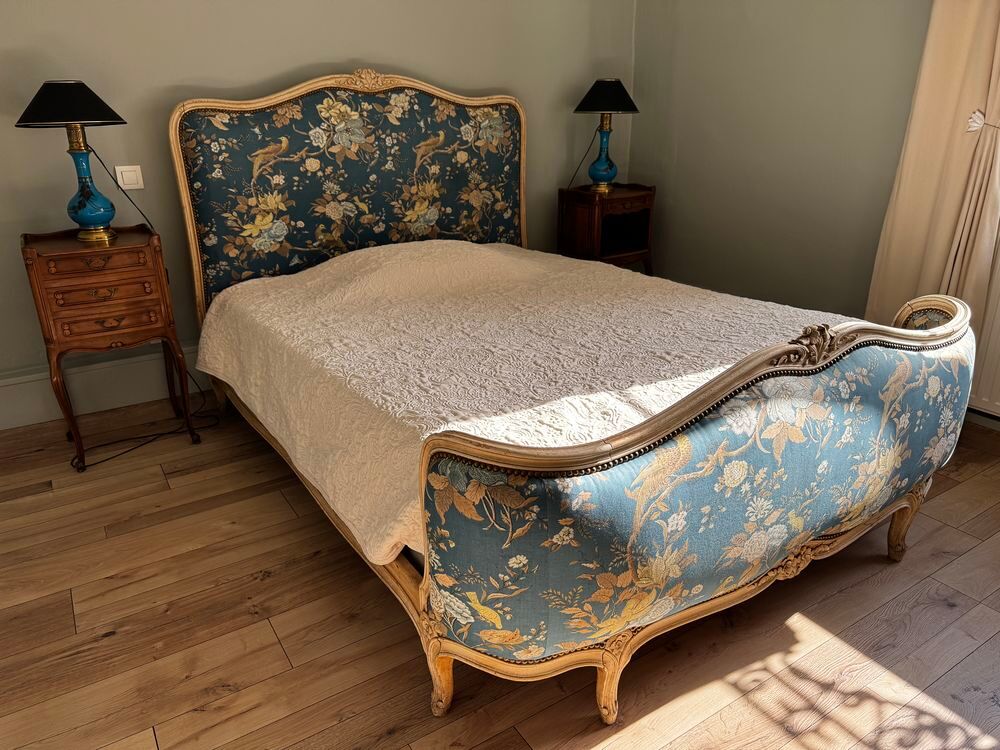 Lit style Louis XV Meubles