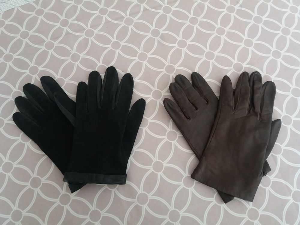 Lot de 2 paires de gants en cuir Maroquinerie