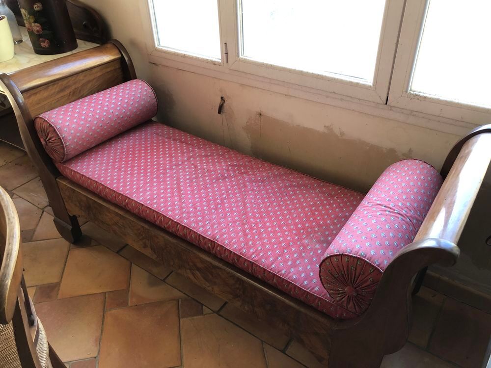 ANTIQUIT&Eacute; Meubles