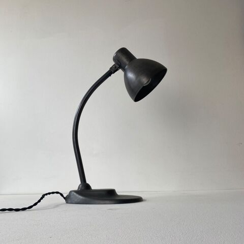 ANCIENNE LAMPE DE BUREAU BAUHAUS  �KANDEM� 
400 Lille (59)