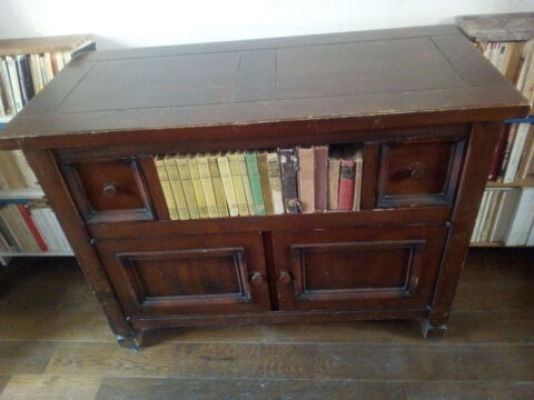 Joli meuble, type buffet bas 110 Paris 5 (75)