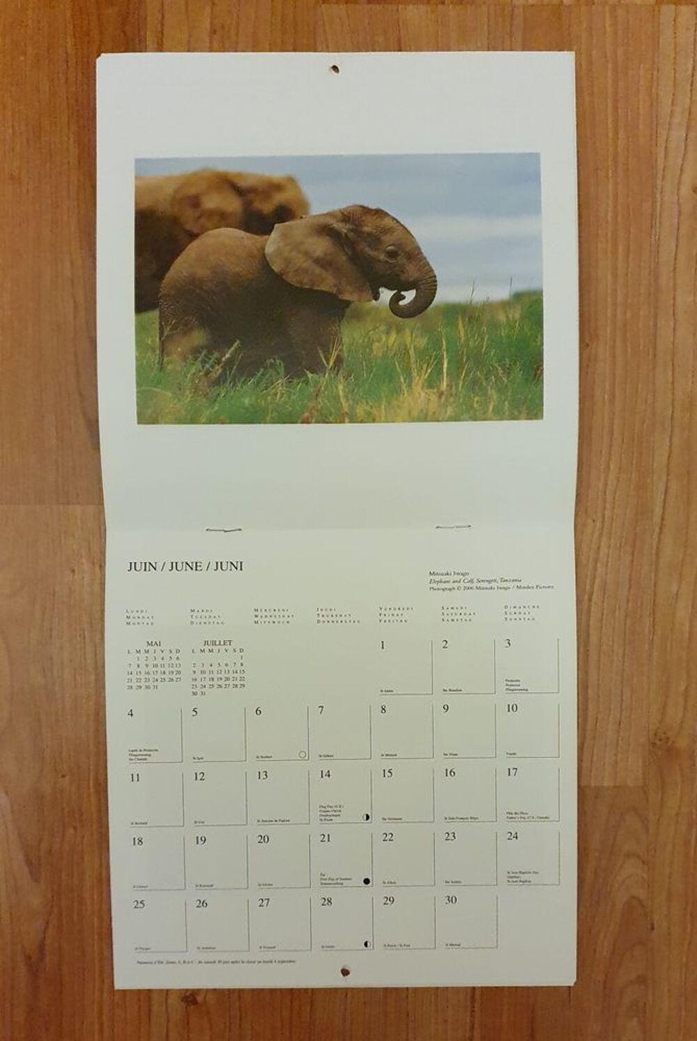 Ancien calendrier( 2001) th&egrave;me b&eacute;b&eacute; animaux 