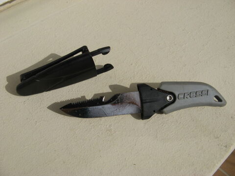 COUTEAU DE PLONGEE 30 Montmorot (39)