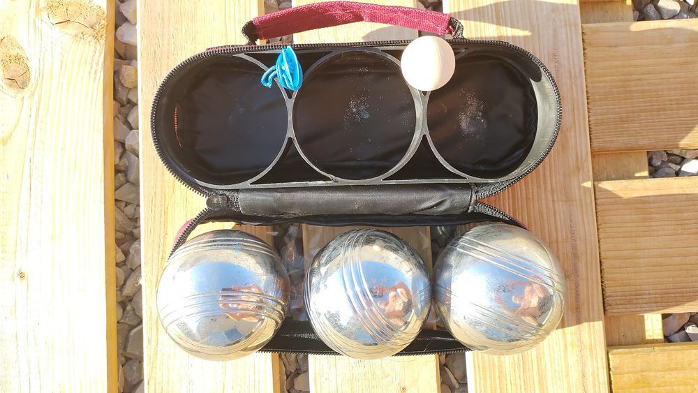 Set de P&eacute;tanque 6 Pi&egrave;ces Sacoche Rouge, Cochonnet &amp; Mesureur Sports