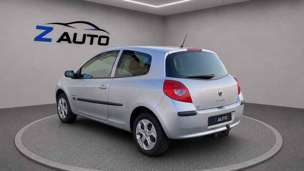 Clio III Clio 1.2 16V 75 Privil&egrave;ge 2008 occasion 44470 Carquefou