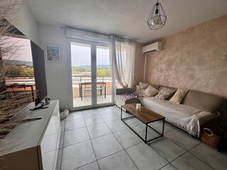  Appartement à louer 2 pièces 37 m²