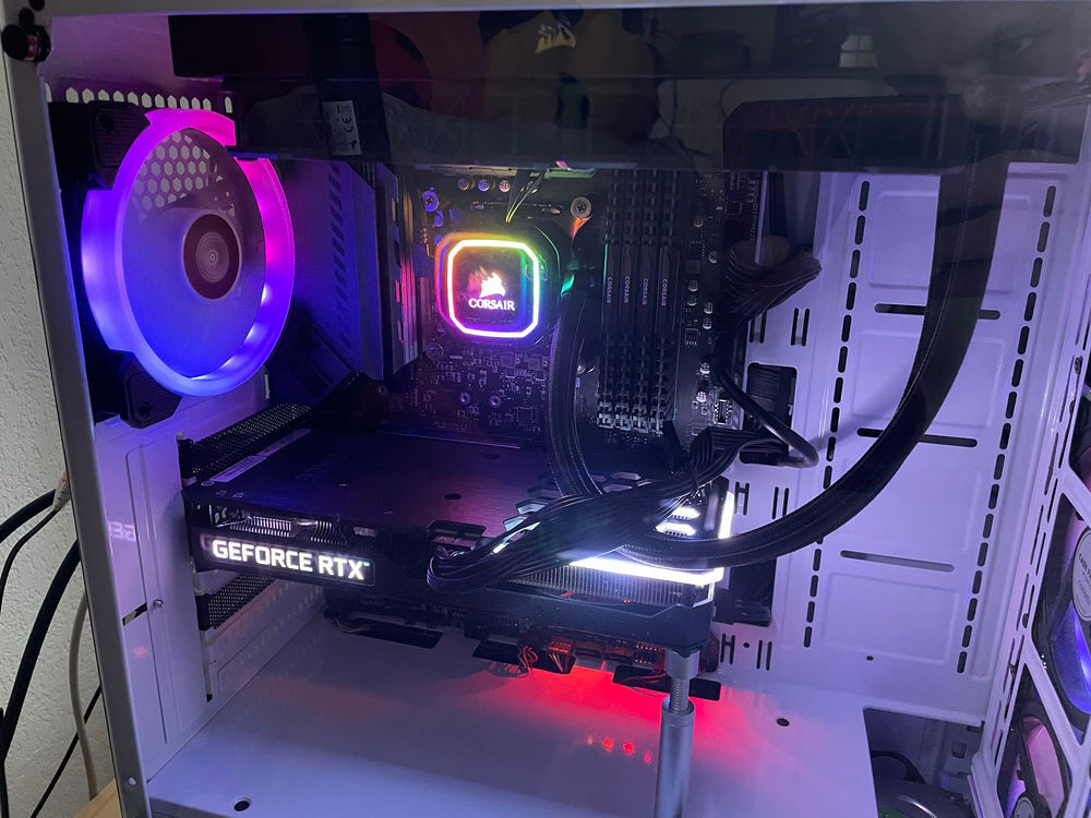 PC Gaming tr&egrave;s propre, comme neuf Matériel informatique