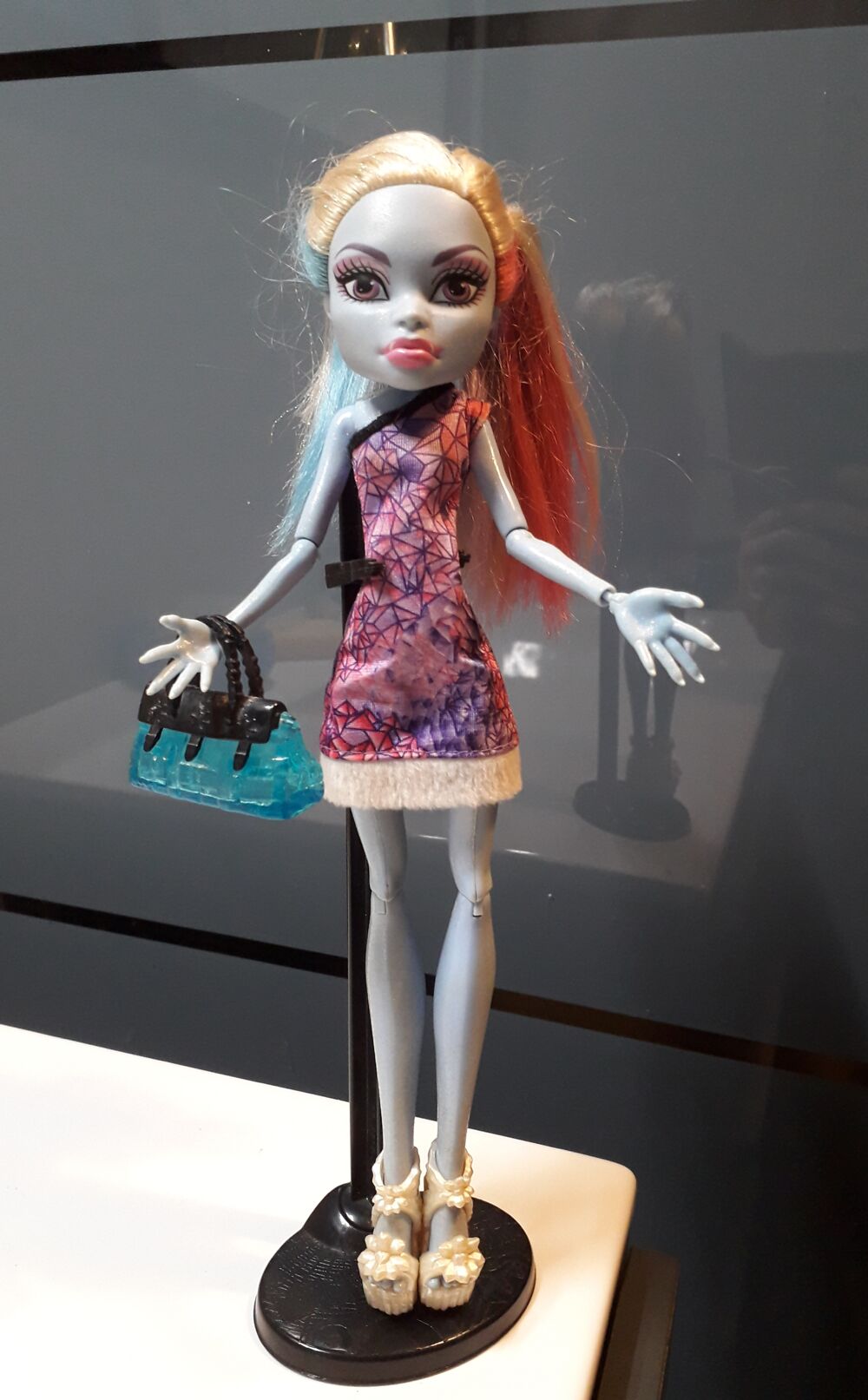 Poup&eacute;e Monster High ABBEY BOMINABLE 2008 