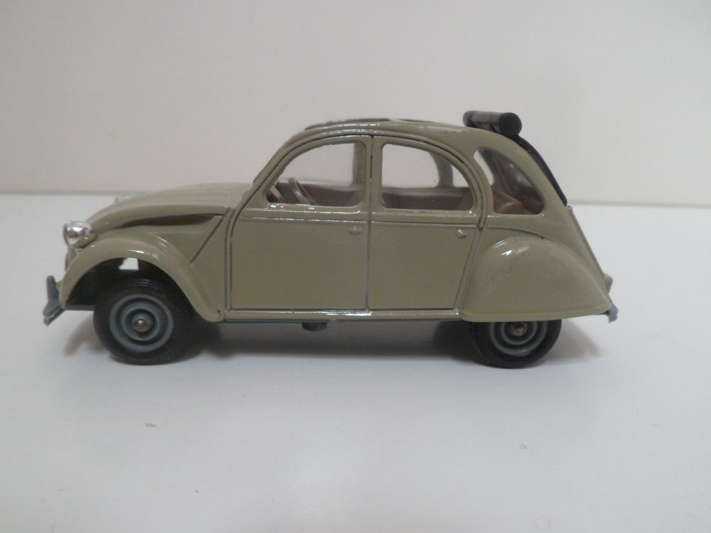 Citroen 2 cv - solido 1/43 - voiture miniature collection 
